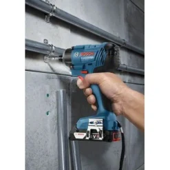 Akkuiskuväännin Bosch Professional GDR 18V-160 Solo L-Boxx, ilman akkua