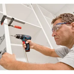 Akkuporakone Bosch Professional GSR 12V-15, 12V, 2x2.0Ah akuilla + Bag