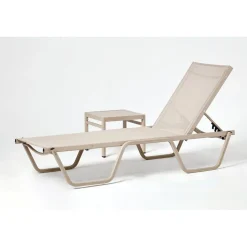 Aurinkotuoli Linento Garden Asos, sivupöydällä, beige