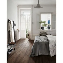 Laminaatti Pergo Original Excellence Lillehammer Pro Mature Brown Oak, tammi, lauta, 4-sivuviiste