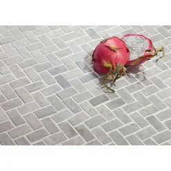 Mosaiikkilaatta Qualitystone Herringbone Light Grey Mini, 20x40mm