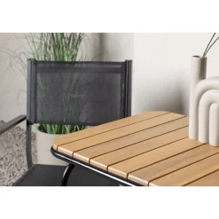 Parvekeryhmä Venture Home, 88x70cm Holmbeck-pöytä + 2 mustaa Copacabana-tuolia