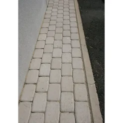 Pihakivi Lakka Klassikkokivi 80, 172x115mm, punainen