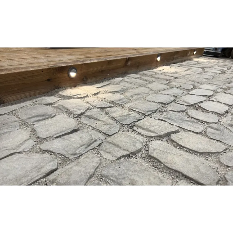 Pihakivi Rudus Louhikivi, 400x200x80mm, profiloitu, savu