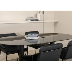 Soikea ruokailuryhmä Venture Home, 180x100cm musta Pillan-pöytä + 4 mustaa Tvist-tuolia, keinonahka