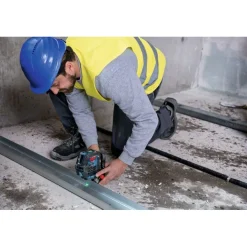 Yhdistelmälaser Bosch Professional GCL 2-50 G + RM10-pidike + BT150-jalusta